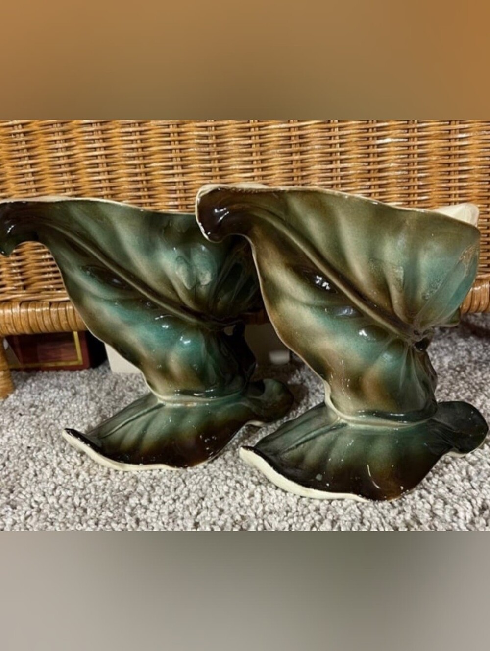 Vintage Mcm Shawnee Banana Leaf Vases Set Of 2